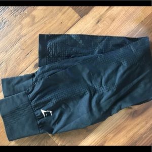 Gym shark leggings. NWOT